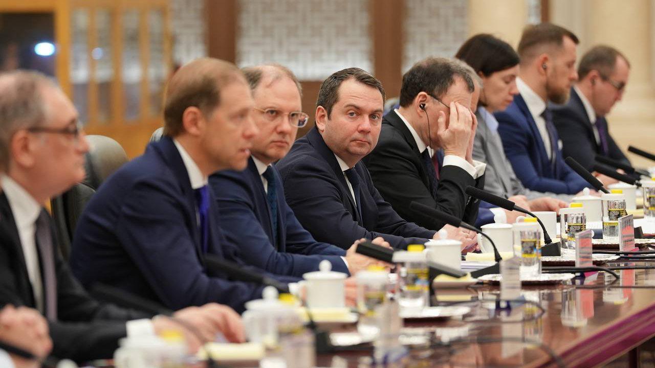 Андрей Чибис представил инвестиционный потенциал Мурманской области на Межправительственной Российско-Китайской комиссии